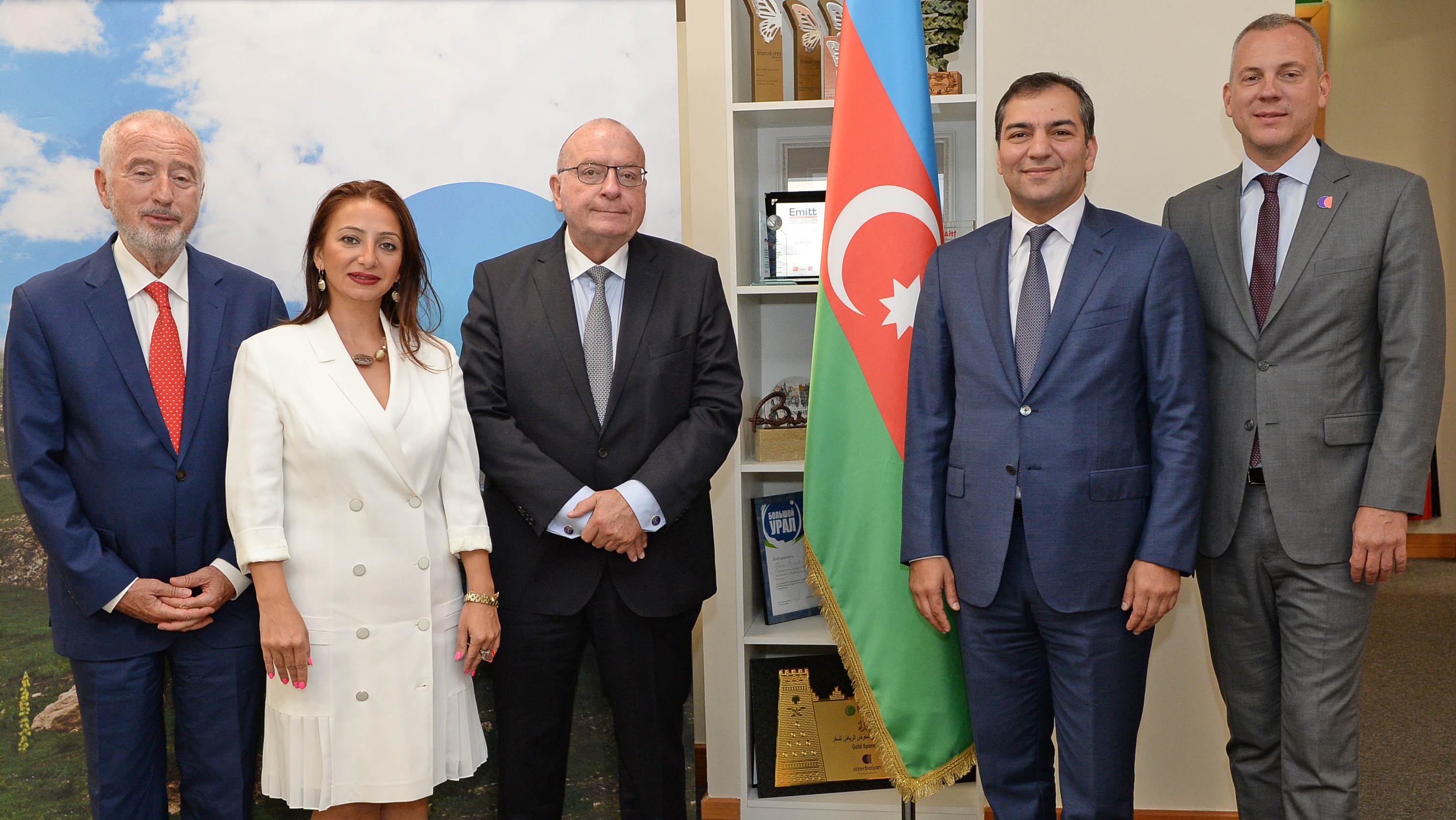 Dövlət Turizm Agentliyinin sədri Fuad Nağıyev “HOTREC” prezidenti ilə görüşüb